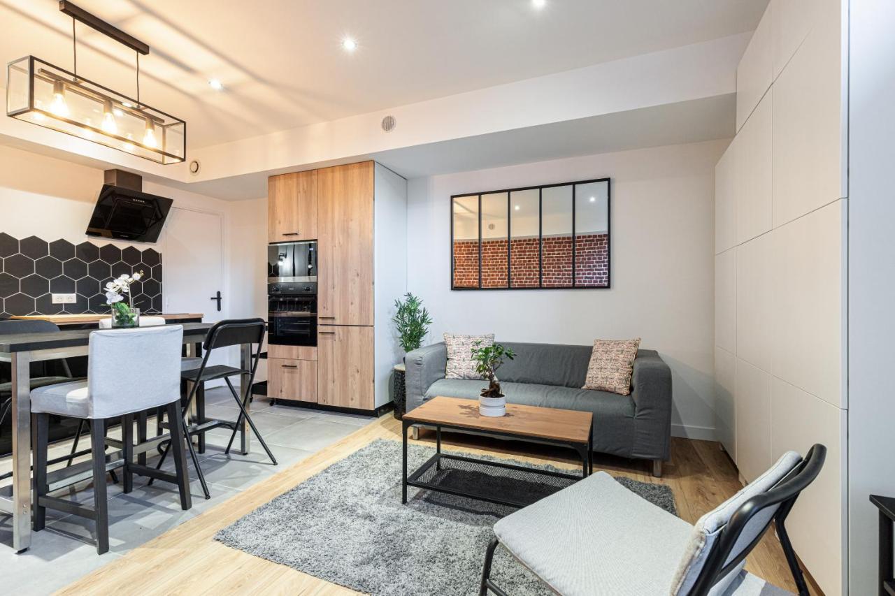 Le Loft Magnan - Ac- Pres Mer - Wifi - Parking - Confort Et Moderne - Supermarches Et Tram Proches Nice Buitenkant foto