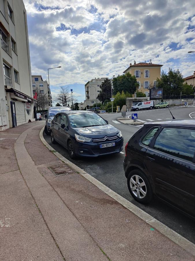 Le Loft Magnan - Ac- Pres Mer - Wifi - Parking - Confort Et Moderne - Supermarches Et Tram Proches Nice Buitenkant foto